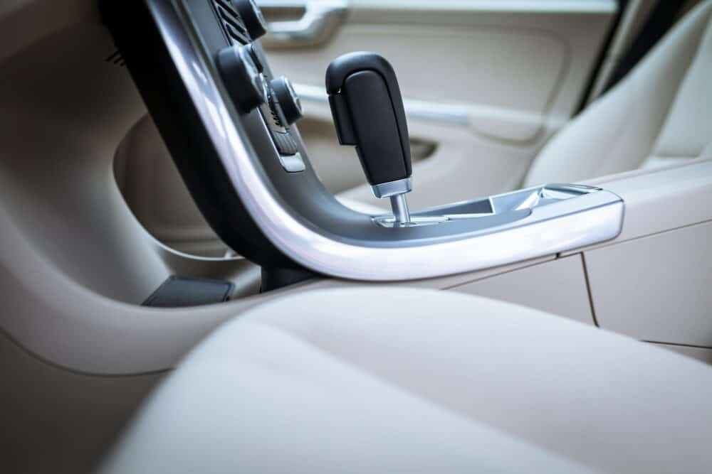 Automatic car rental Essaouira prices - modern automatic vehicle interior